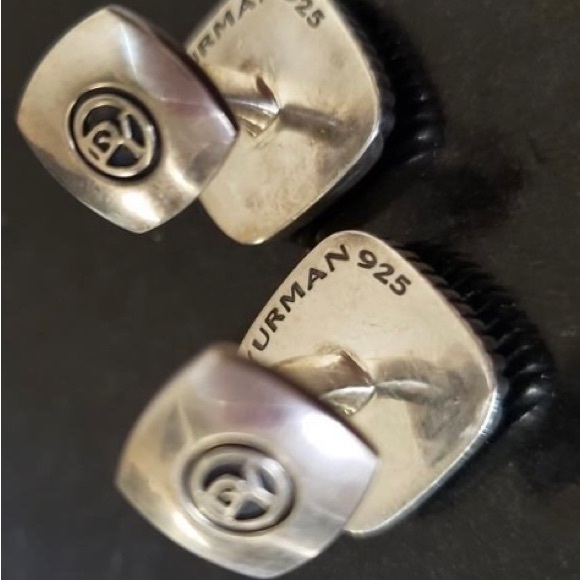David Yurman Cuff Links with Diamonds